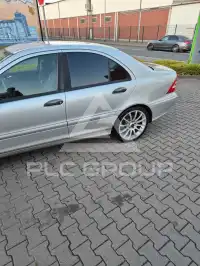 2004 Mercedes Benz C 180