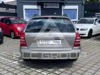 2004 Mercedes Benz C 180