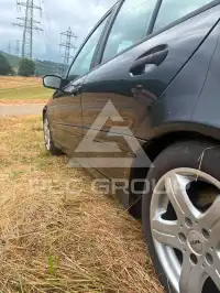 2004 Mercedes Benz C 180