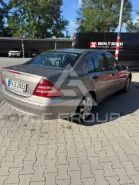 2004 Mercedes Benz C 180