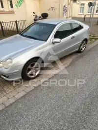 2004 Mercedes Benz C 200