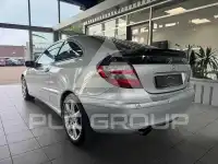 2004 Mercedes Benz C 200