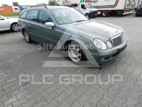 2004 Mercedes Benz E 220
