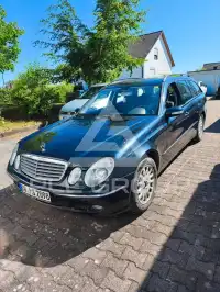 2004 Mercedes Benz E 220