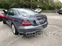 2004 Mercedes Benz E 220