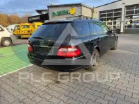 2004 Mercedes Benz E 220