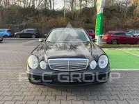 2004 Mercedes Benz E 220