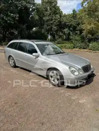 2004 Mercedes Benz E 220
