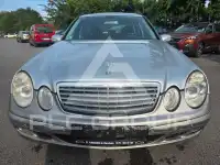2004 Mercedes Benz E 220