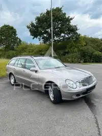 2004 Mercedes Benz E 220