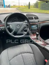 2004 Mercedes Benz E 220