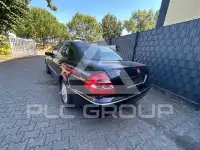 2004 Mercedes Benz E 220