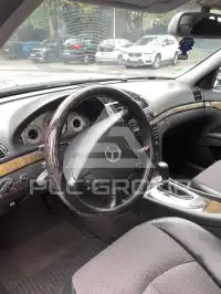 2004 Mercedes Benz E 220