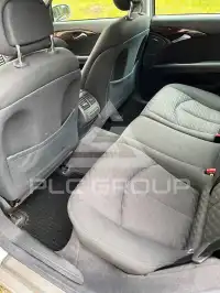 2004 Mercedes Benz E 220