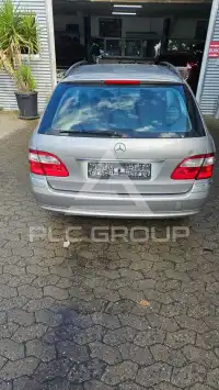 2004 Mercedes Benz E 220