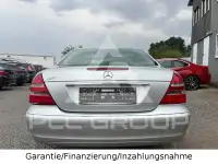 2004 Mercedes Benz E 220