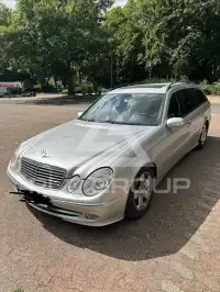 2004 Mercedes Benz E 220