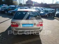 2004 Mercedes Benz E 220