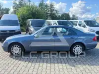 2004 Mercedes Benz E 220