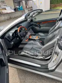 2004 Mercedes Benz SL 350
