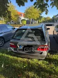 2004 Mercedes Benz E 240
