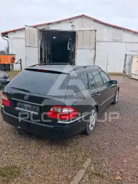 2004 Mercedes Benz E 240