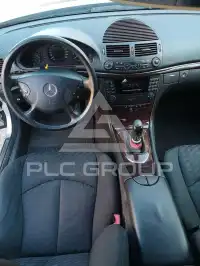 2004 Mercedes Benz E 270
