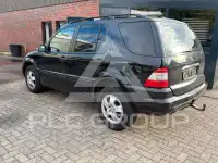 2004 Mercedes Benz ML 270
