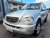 2004 Mercedes Benz ML 270