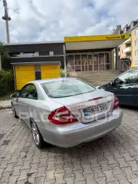 2004 Mercedes Benz CLK 240