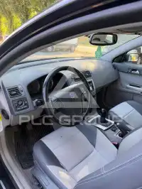 2004 Volvo V50