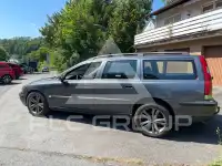 2004 Volvo V70