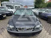 2004 Volvo V70