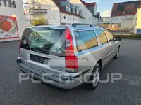 2004 Volvo V70