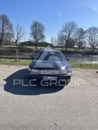 2004 Volvo V70