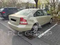 2004 Volvo S40