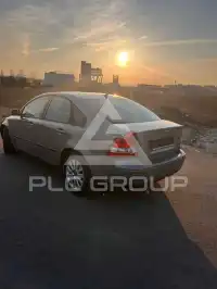 2004 Volvo S40