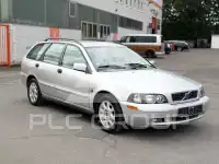2004 Volvo V40