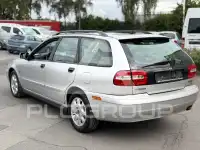 2004 Volvo V40