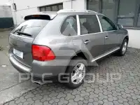 2004 Porsche Cayenne