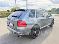 2004 Porsche Cayenne