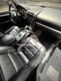 2004 Porsche Cayenne
