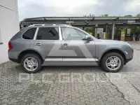 2004 Porsche Cayenne