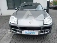 2004 Porsche Cayenne
