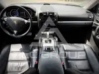 2004 Porsche Cayenne