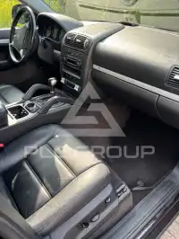 2004 Porsche Cayenne