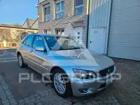 2004 Lexus IS200