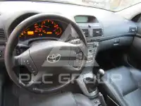 2004 Toyota Avensis