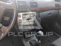 2004 Toyota Avensis