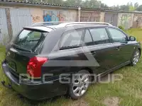 2004 Toyota Avensis